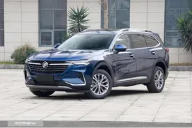 中型SUV两大合资王牌：昂科威Plus对比途观L，22万落地选谁？图片