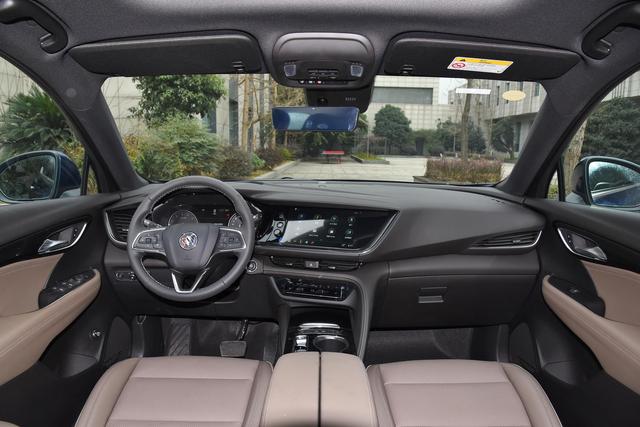 别克昂科威Plus外观漂亮，安静舒适，配2.0T+9AT变速箱，性价比高