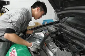 新车首保过后，不在4s店保养算不算脱保？老司机道出实情图片