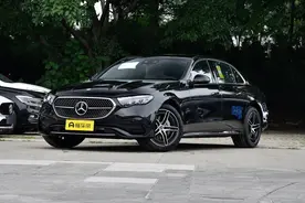 全系配2.0T发动机，改款奔驰长轴距E级车上市，售价下调图片