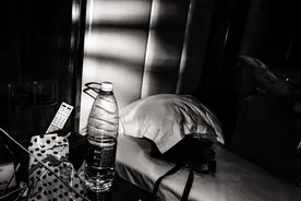 小说：被羞辱三年，今日赘婿离婚，前妻看到上万人对他下跪：帝尊图片