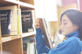 第1章 秘密基地图片
