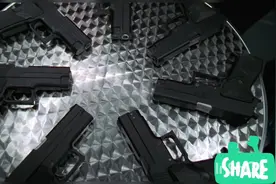 黑衣人1～二十二年前的威尔史密斯，被星际移民局选中成为黑衣人J视频封面