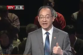 牙齿崩掉了一半，不要先去口腔修复科，第一步要这样做视频封面