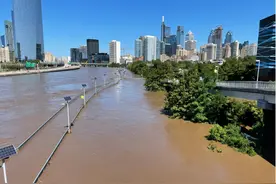 美国遭遇超级大暴雨，200年难得一遇，上百万人受影响图片