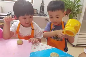 “月儿圆圆，心儿甜甜”，保利华庭幼儿园举办中秋特别活动图片