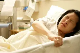 进产房后到底有多尴尬？顺产宝妈：脱下裤子，这才只是开始图片