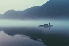 小说：美女来找少年，少年却闭关修炼不搭理，只搞事业确实很酷图片