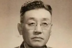 1955年时，解放军中有4个兵团级的少将，他们分别是谁？图片