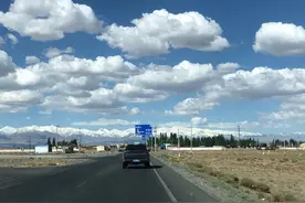 旅行新套路，敦煌的天价公共厕所图片