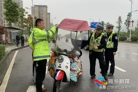 一小时30余起！湘乡市严查摩托车电动车交通违法图片