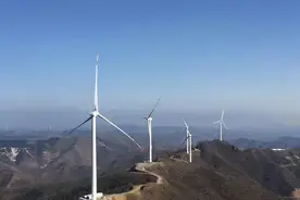 租个吊车，好的，租金交一下，3000万图片