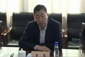 曝中国联通云网运营中心总经理换人 由天津联通总经理王鑫调任图片