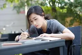 成为“团宠”的万茜，当然不会是表面那么简单图片