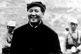 毛主席问王世英：听说你是特务？他说：等过十年后再看吧图片