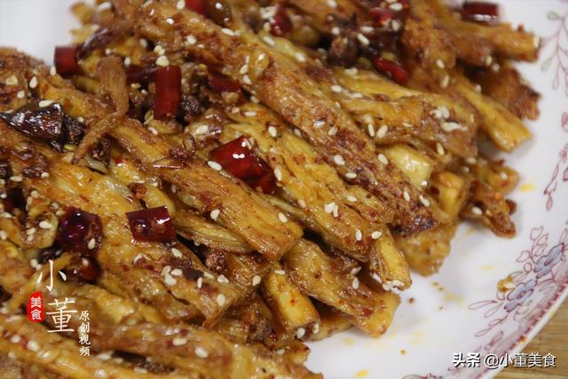 如何制作辣条（你还在买辣条吃吗配方和制作过程都在这里）