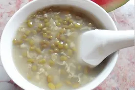 春季肝火旺，3类食物多吃点，清肝火排肝毒，连医生都推荐视频封面