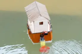 STEM小小制作：雪糕棍竟然能制作出一个的小游船来，一起来学学视频封面