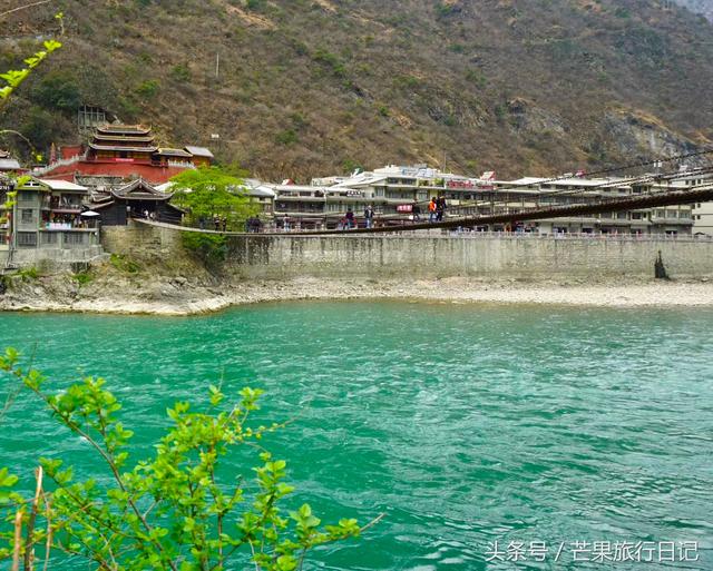 318国道川藏线，从成都到拉萨，经过甘孜，林芝，必打卡景点清点