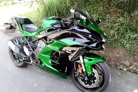 新款机械增压运动型长途巡航车 川崎 H2SX SE 车型详解 声浪展示