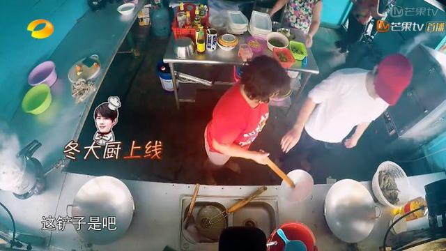 《小时代》的周崇光是误会，陈学冬是站在童年阴影里的大男孩