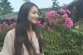 相爱一场不容易，感谢缘分让我们相遇，听完这首歌今生好好珍惜！视频封面