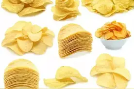 薯片出事了，你还给孩子吃零食吗？注意：这4种零食不要给孩子买图片