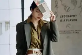 穿来穿去还是阔腿裤最高级，“三木”亲身示范，搭对时髦还气质图片