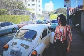 36D极品性感身材引1.8亿人围观，这谁顶得住啊？图片