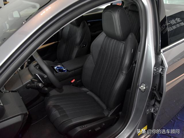 颜值大气合资身份，大空间大动力低油耗，实拍标致508