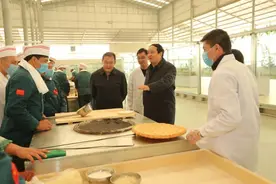 冲锋！主席带队督战！图片