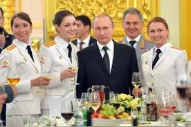 在俄罗斯人名中，斯基、诺夫是什么意思？普京又有什么含义？图片