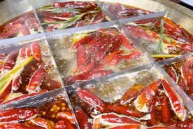 现切吊龙，嫩牛肝......正宗重庆老火锅香的神仙都上头图片