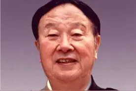 美国战俘询问志愿军工资多少，副师长刘海清：年薪4.5亿图片