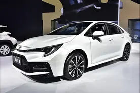 雷凌是不是一台超值的家用轿车图片