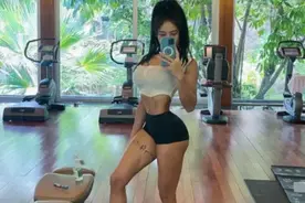 广东97年女老师，荣获比基尼冠军！网友：自律的力量太强图片