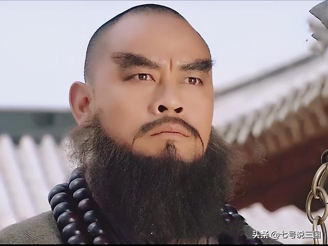 宋江为何不敢招惹武松，武松身上有两个特点，正好克制宋江