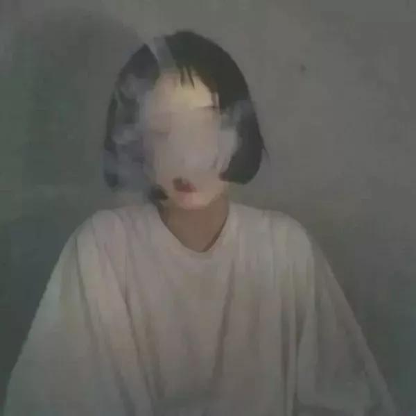 超丧女生头像‖难过的时候，坏事总是接二连三