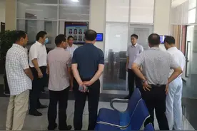 淮北市副市长章银发到淮北市中级人民法院视察法律援助工作站图片