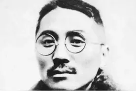 老上海滩斧头帮帮主王亚樵有多牛？吊打青帮大亨，给少帅寄死亡信图片