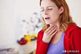 女子声音嘶哑，诊断癌症，医生：差点误诊，严重者无法进食图片