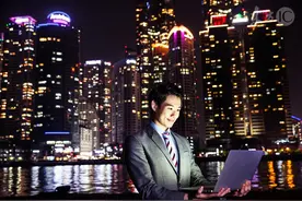 小说：你不是女孩么？拜托！你往隔壁坐坐好么？别害我图片