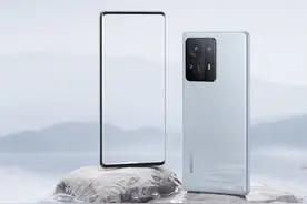 换屏幕1550元，换后盖680元，你修得起小米MIX 4吗？图片