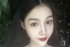 小说：“穿上衣服跟我走！”图片