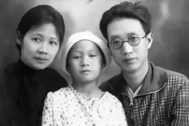 “爸爸你还这么年轻，独伊却老了”100岁女儿为36岁的爸爸唱了这首歌…图片