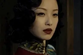 女人的“高级妩媚感”该如何修炼，这两点思路读完就可以练起来图片