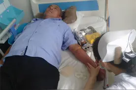 七旬公公身患肺癌和食管癌，儿媳竭尽全力救治：他是个善良的老人图片