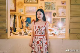 放下深爱过的人，与其断联，倒不如“撞南墙”图片