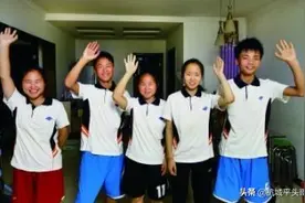 18年前，被称为“英雄母亲”的国内首例五胞胎，如今他们怎么样了图片