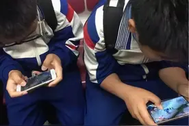 深度思考：乡下孩子的童年，为什么是王者荣耀和快手？图片